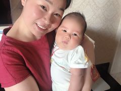 -爱的果实月嫂育婴师(世纪东方店)