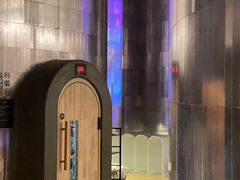 -涨巢·潮玩水疗局