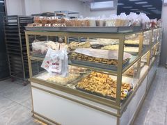 面包甜点陈列柜-爱德顺糕点食屋(利民道店)