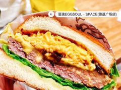 -蛋魂EGGSOUL·SPACE(德基广场店)