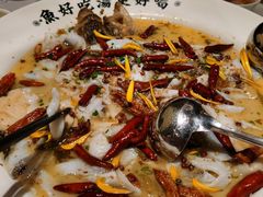 -江渔儿酸菜鱼·拔草餐厅(虎门君乐汇店)