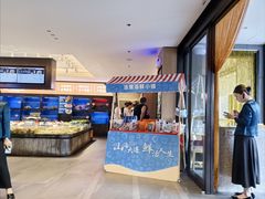 -连鹭海鲜·海肠捞饭·海胆饭(星海店)
