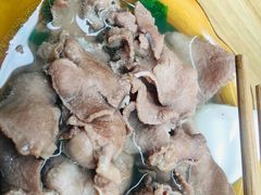 -小杨翘脚牛肉