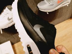 -NIKE品牌体验店(南京东路店)