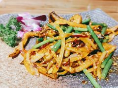 -冰川冷面·延边菜·炭烤串(观前店)