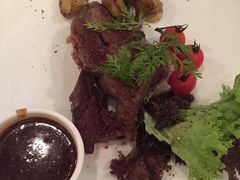 -绿茵阁(体育西分店)