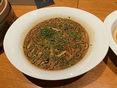 -新荣记(西溪湿地店)