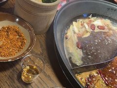 -萍姐火锅·公路夜市(武汉首店)