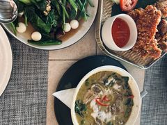 -卷心菜和避孕套餐厅(Pattaya)