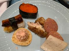 -舜耕山庄四时万和自助餐厅