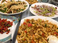 -汗腾格里·风味餐厅(新疆驻京办店)