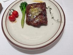 -马克西姆俄罗斯餐厅(通亚街店)