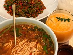 -一坐一忘云南菜(卓悦中心)