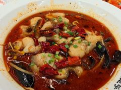 -渝是乎酸菜鱼(龙旗购物中心店)