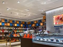 -VENCHI 闻绮(北京国贸商城店)