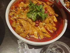 -川流不息·地道川菜·小龙虾(松东路店)