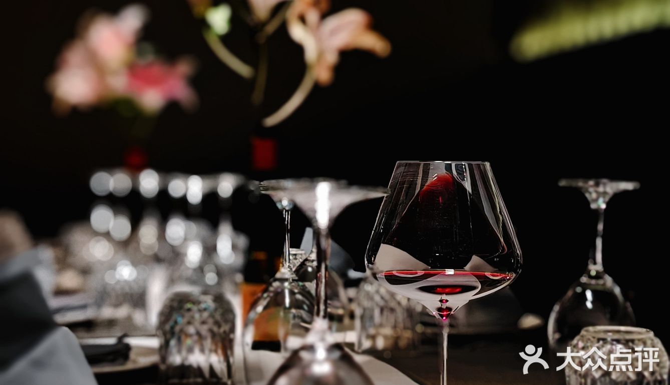 今天的浪漫，是这家餐厅给的！！