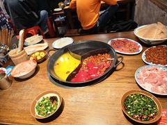 -萍姐火锅·公路夜市(武汉首店)
