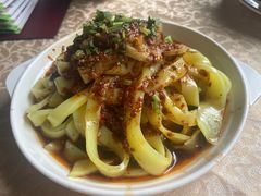 -维吾尔餐厅(宜山路店)