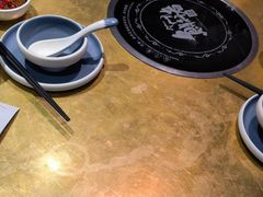 -左庭右院鲜牛肉火锅(金山万达店)