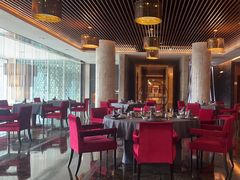 -粤尚腾香居中餐厅(首都机场希尔顿店)