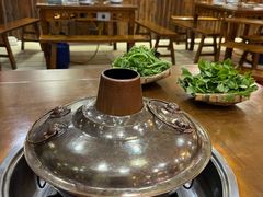 -岳记兴隆·青城腊排铜火锅(融创店)