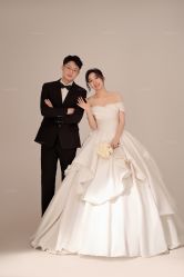 -雪中彩影婚纱摄影·微光艺术中心