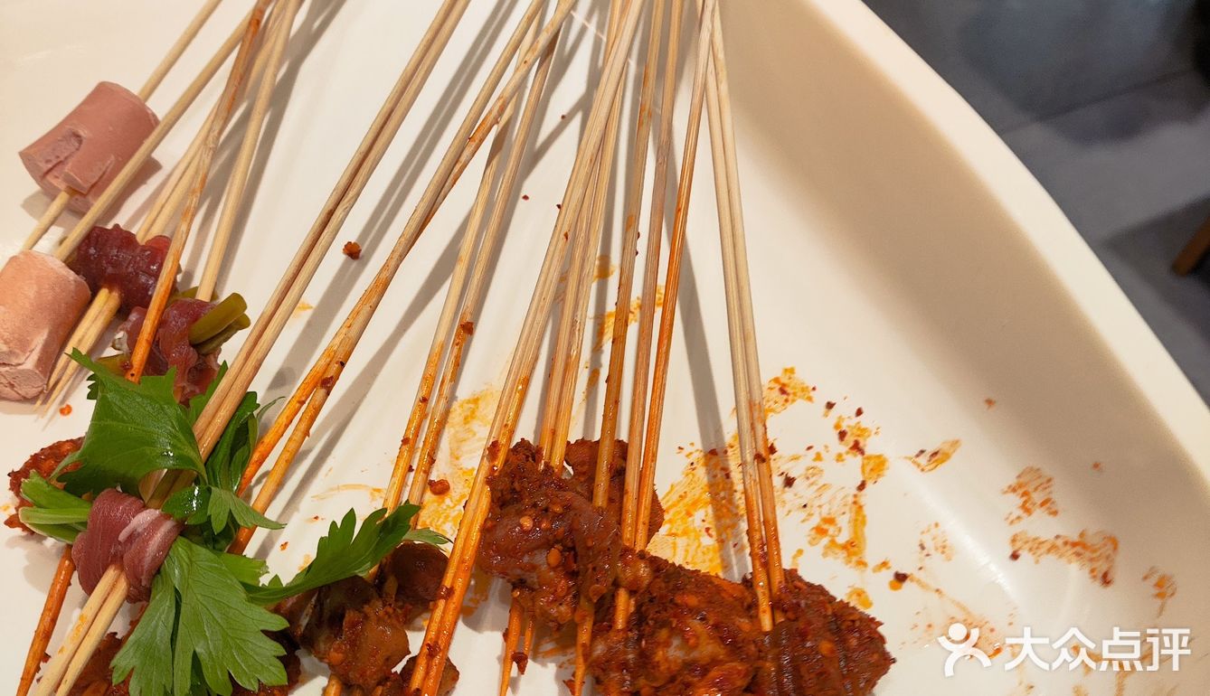 24小时营业的大斌家串串店hhh