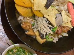 -万记麻辣烫国展总店