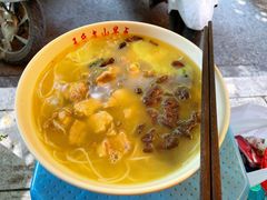-文山荷鲜居(翠湖店)