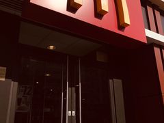 -麦当劳(南京路2店)