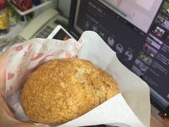 酥皮香草泡芙-西树泡芙(湖滨银泰in77B区店)