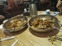 -蛙蛙叫干锅年代(簋街总店)