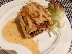 威灵顿牛扒-亚洲国际大酒店·云顶阁旋转自助餐厅