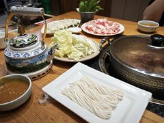 -额尔敦传统涮.冰煮羊火锅(乌兰察布体育场店)