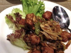 辣炒鸡丁-桃苑烧腊饭店
