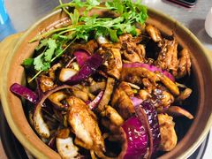 -胡须佬鸡煲四季火锅店(石厦西村直营店)