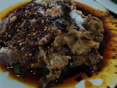 拌剔骨肉-温记府廟豆汤饭·始于1955年(海椒店)