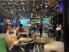 -龙巢盱眙龙虾·牛蛙·烧烤宵夜(八卦岭店)