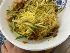 肉丁炸酱面-鲁毓鲜蓬莱小面(黄山路店)
