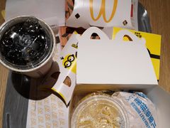 -麦当劳(中山公园龙之梦店)