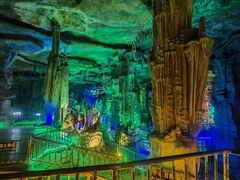 -泰安地下龙宫景区