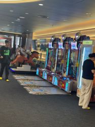 -奈尔宝·国风主题儿童乐园·亲子餐厅(豫园商城店)