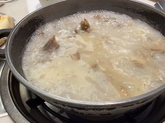 招牌铁锅炖羊肉-羊故事·西北融合菜(华侨城店)