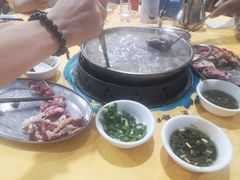 -五洞培记山庄·鲜牛肉火锅