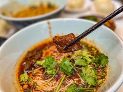 -李与白包子铺(桐梓林店)