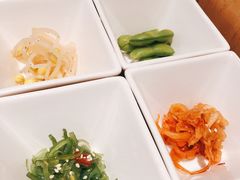-山川小町·极番烧肉(新地假日广场店)