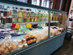 面包甜点陈列柜-桃源村(老门东店)
