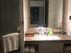 -半岛星际酒店(义乌国际商贸城店)