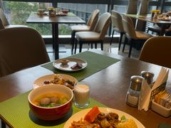 -希尔顿欢朋酒店自助餐
